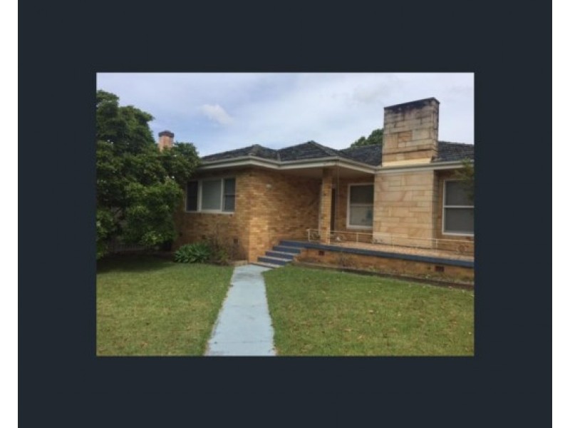 24 Junction Street, Nowra NSW 2541