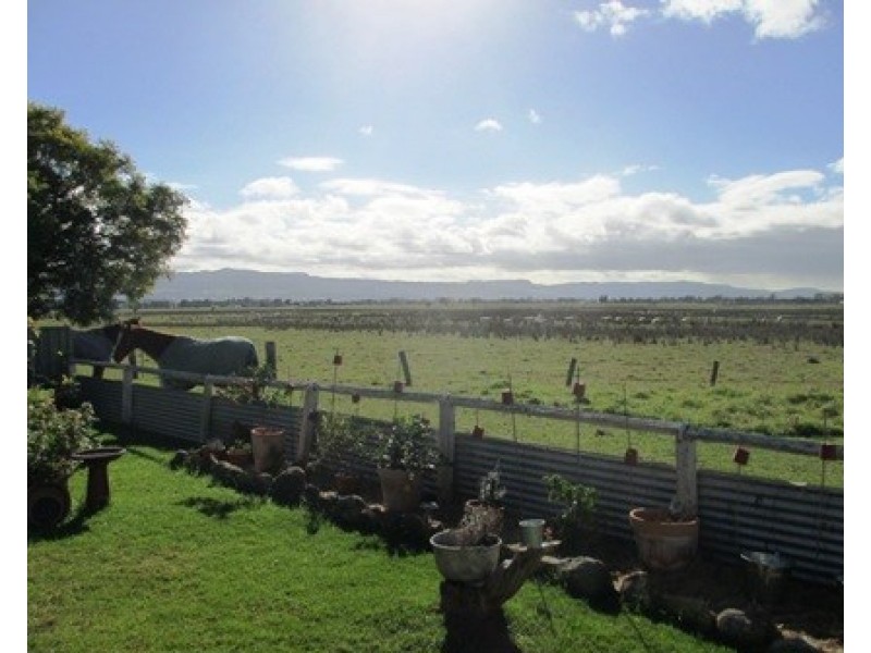 70 Salisbury Drive, Nowra NSW 2541