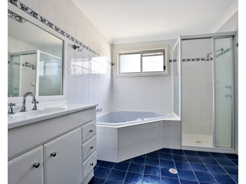 103 Wallace Street, Nowra NSW 2541