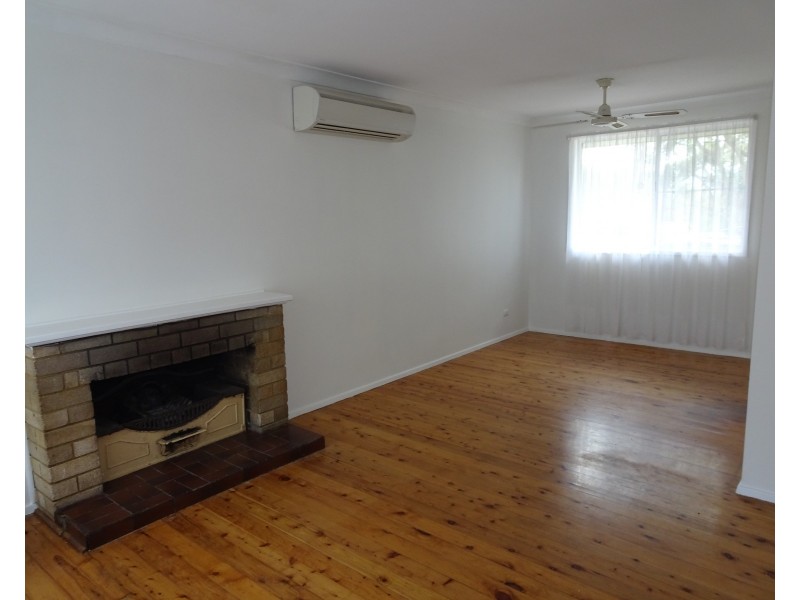 17 Elder Crescent, Nowra NSW 2541