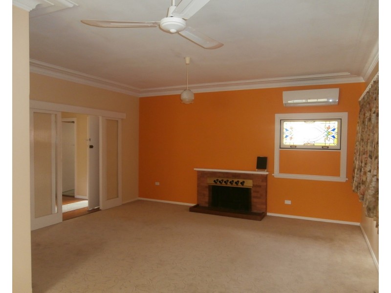 19 Turley Avenue, Bomaderry NSW 2541