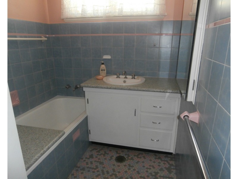 19 Turley Avenue, Bomaderry NSW 2541