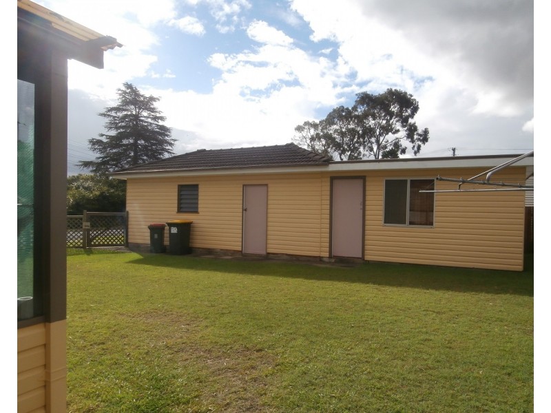 19 Turley Avenue, Bomaderry NSW 2541