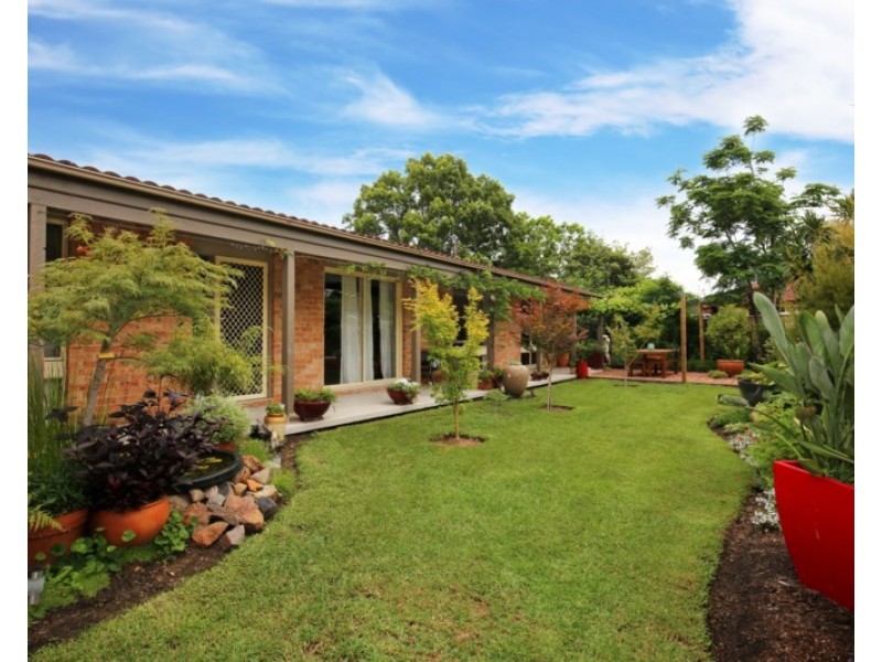 63 Cambewarra Road, Bomaderry NSW 2541