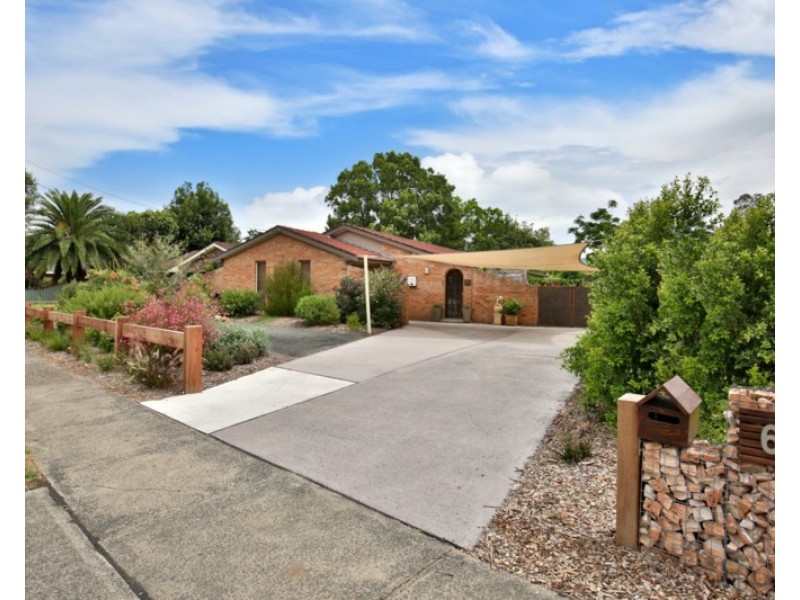 63 Cambewarra Road, Bomaderry NSW 2541