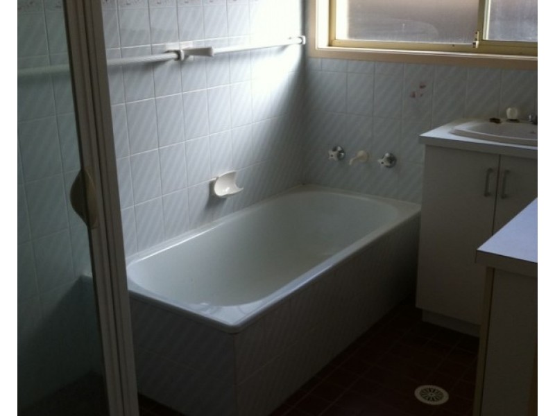 18 Allison Avenue, Nowra NSW 2541