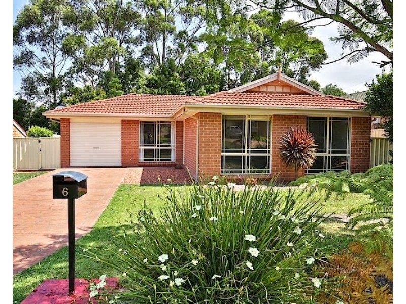 6 Olympic Drive, West Nowra NSW 2541