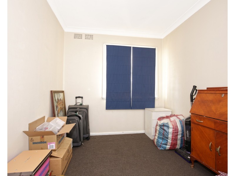 69 Kalandar Street, Nowra NSW 2541