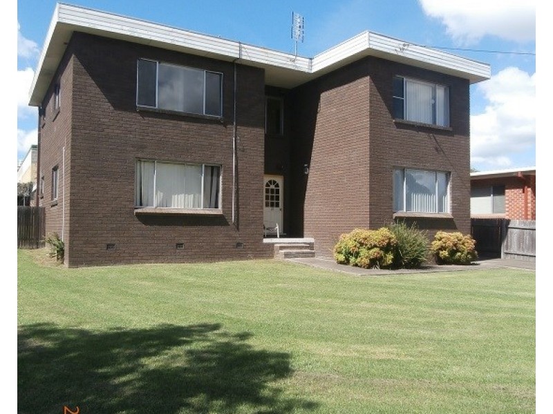 1/10 McGrath Avenue, Nowra NSW 2541