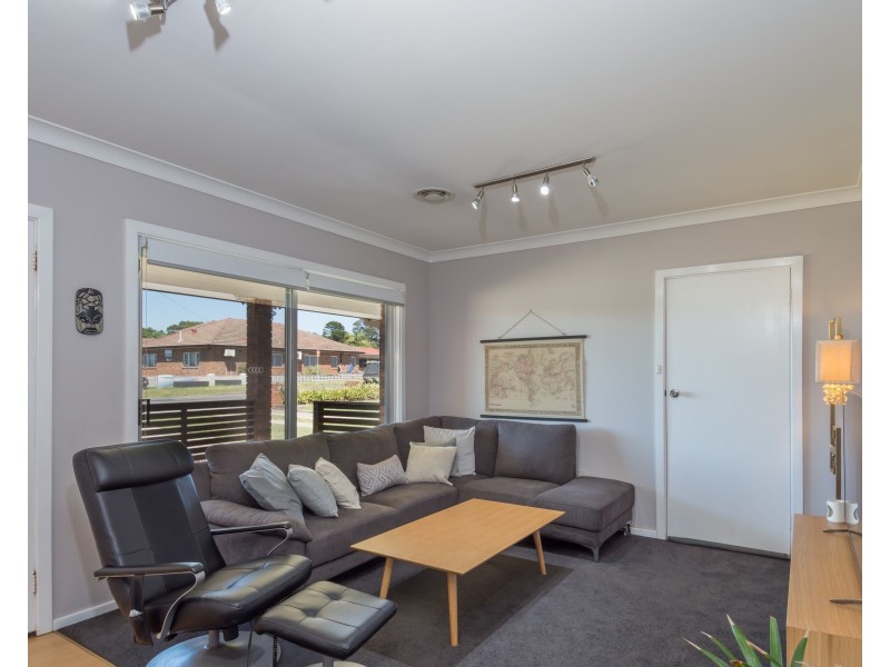 3 Cambewarra Road, Bomaderry NSW 2541