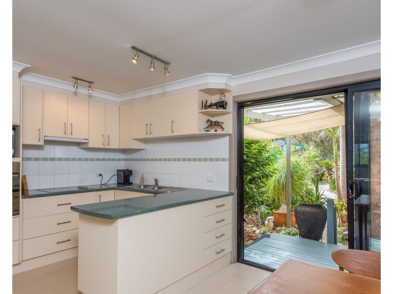 3 Coconut Drive, North Nowra NSW 2541