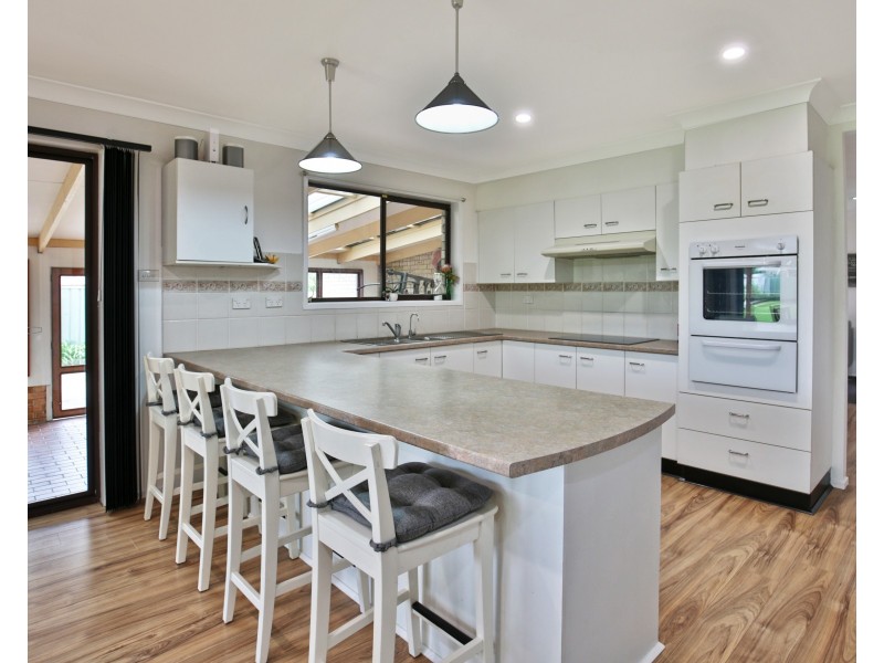 15 Condie Cresent, North Nowra NSW 2541