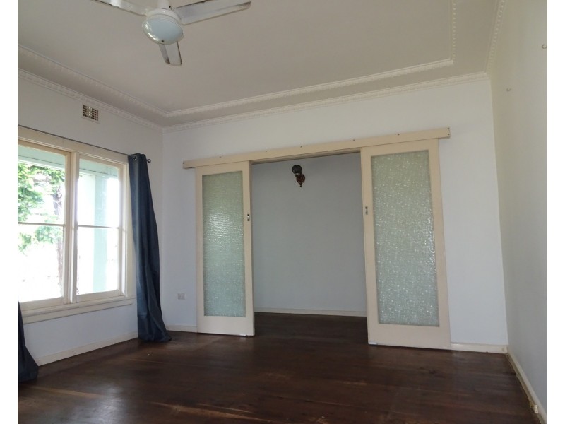 35 Osborne Street, Nowra NSW 2541
