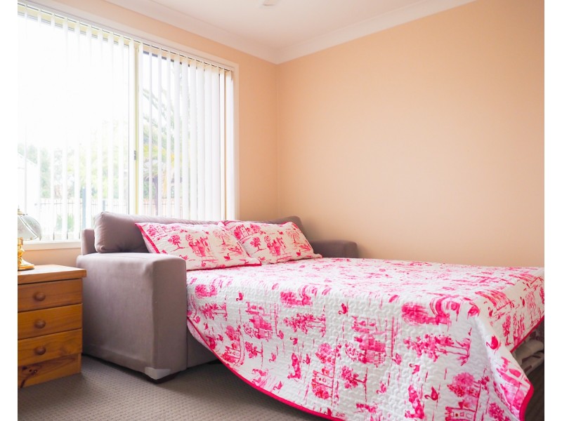 19 St James Crescent, Worrigee NSW 2540