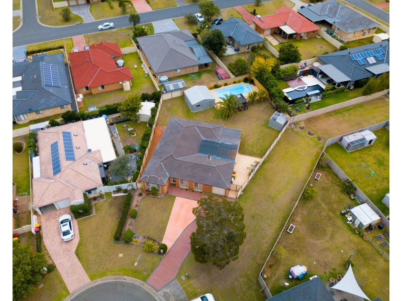 19 St James Crescent, Worrigee NSW 2540