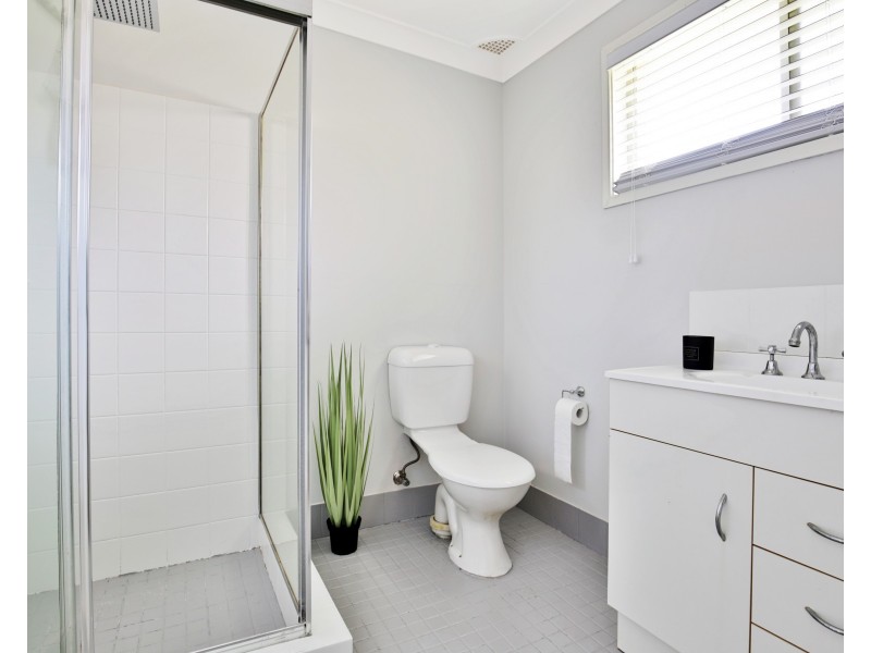 1/54 Bunberra Street, Bomaderry NSW 2541