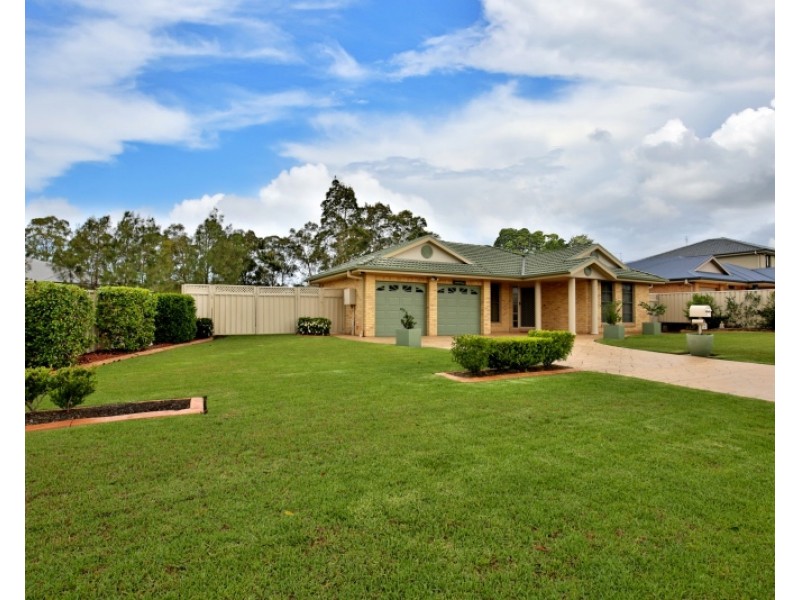 10 Burradoo Crescent, Nowra NSW 2541