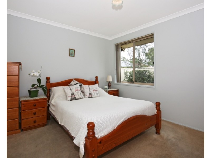 10 Burradoo Crescent, Nowra NSW 2541