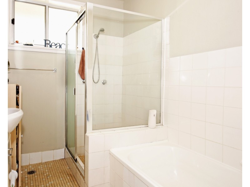 15 Elyard Drive, Nowra NSW 2541