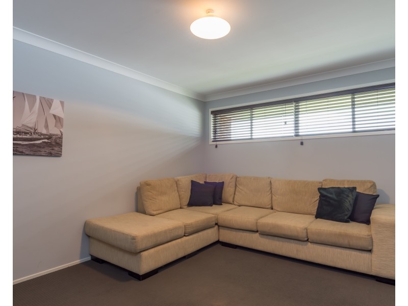 10 Alata Crescent, South Nowra NSW 2541