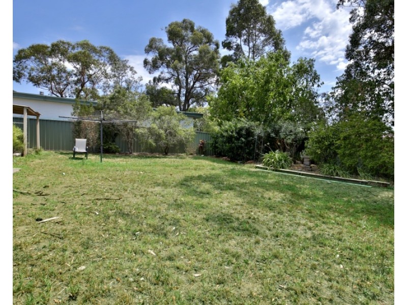 8 Jaycee Avenue, Nowra NSW 2541