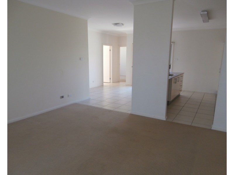 42 Sullivan Street, Worrigee NSW 2540