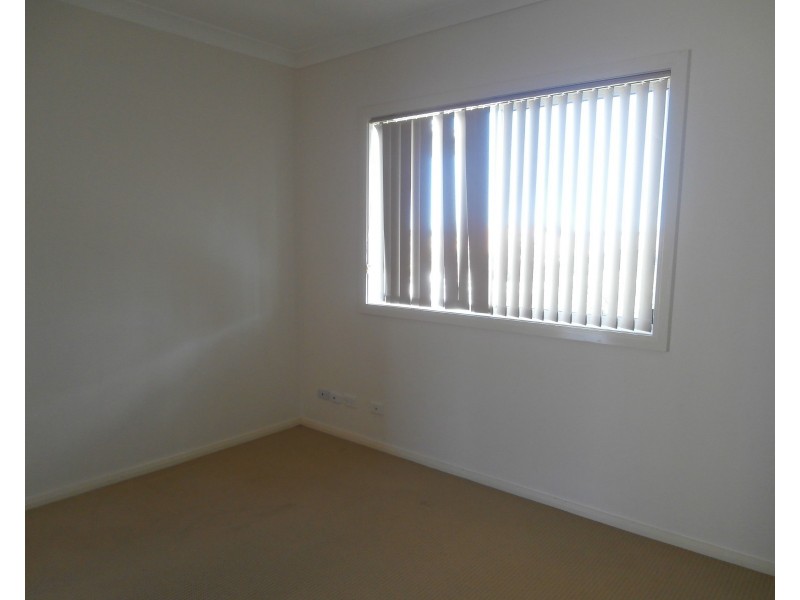 42 Sullivan Street, Worrigee NSW 2540