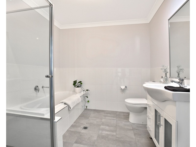 61B Warrigal Street, Nowra NSW 2541