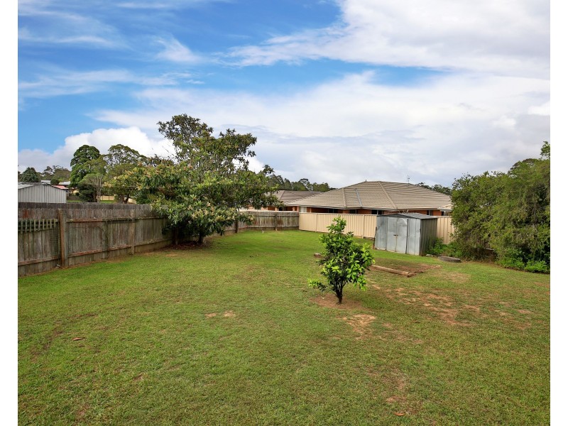 5 Garry Glen, West Nowra NSW 2541