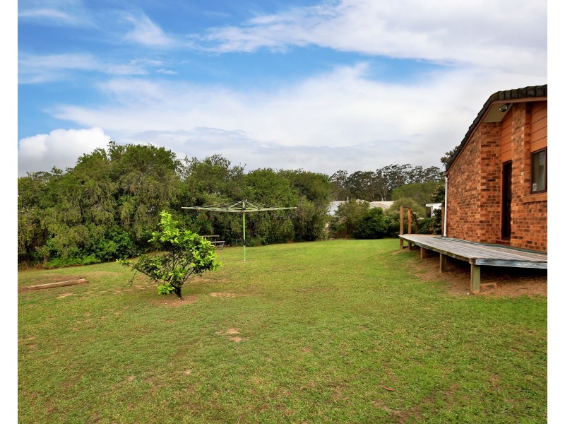 5 Garry Glen, West Nowra NSW 2541