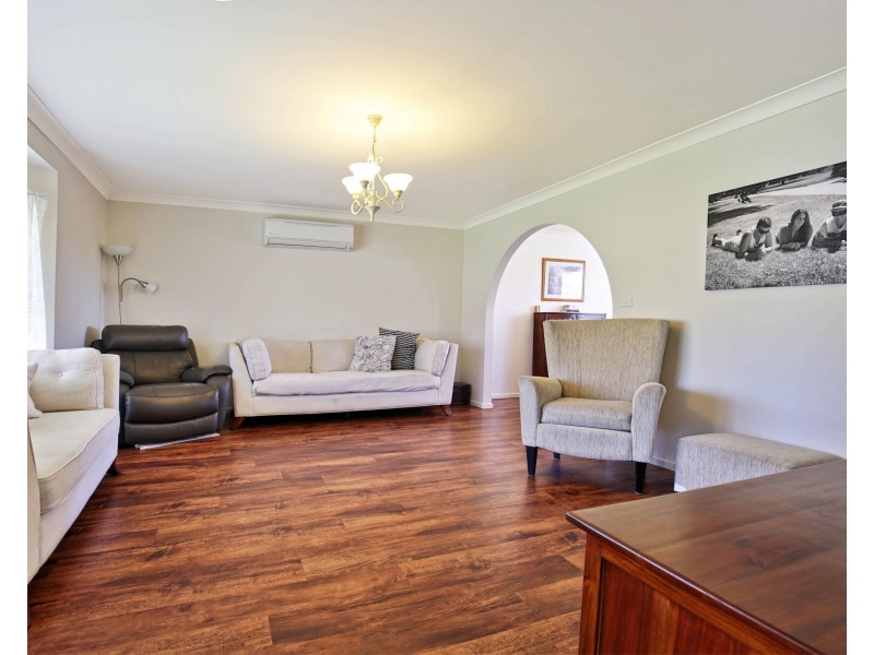 8 Hockey Street, Nowra NSW 2541