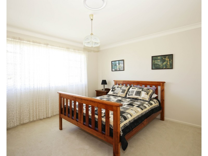 8 Hockey Street, Nowra NSW 2541