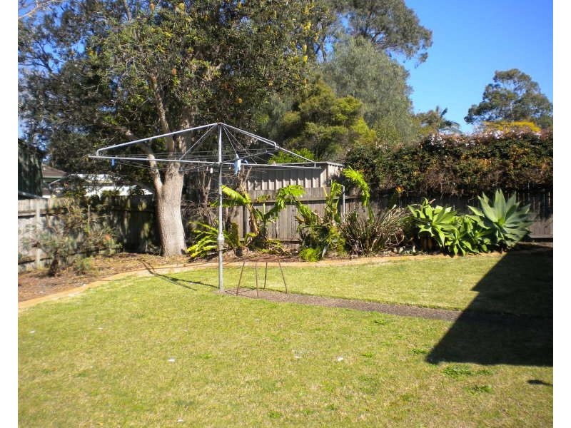 29 Monk Crescent, Bomaderry NSW 2541