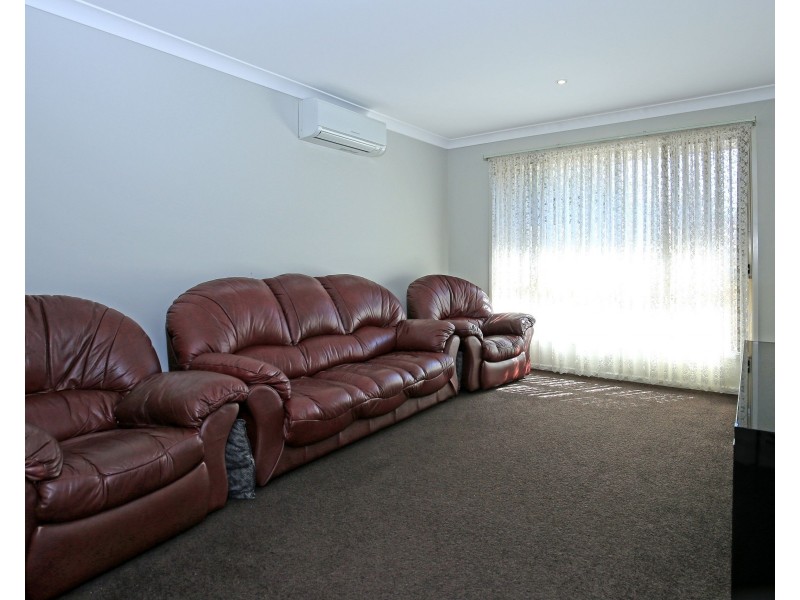 10 Coral Gum Court, Worrigee NSW 2540