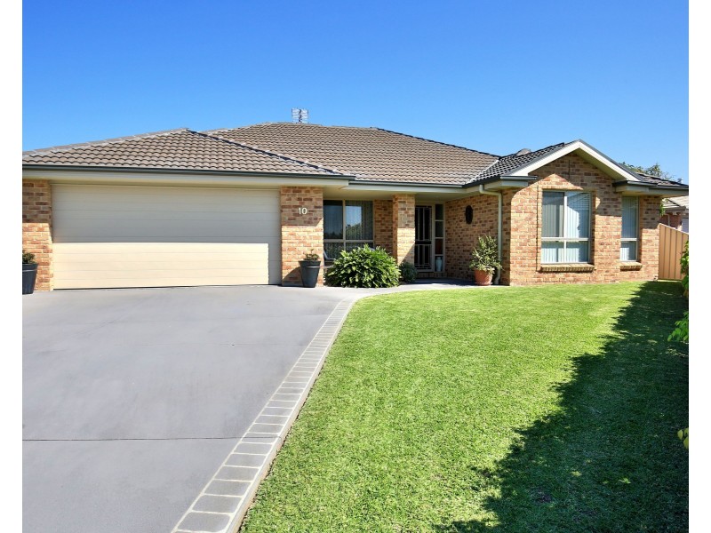 10 Coral Gum Court, Worrigee NSW 2540
