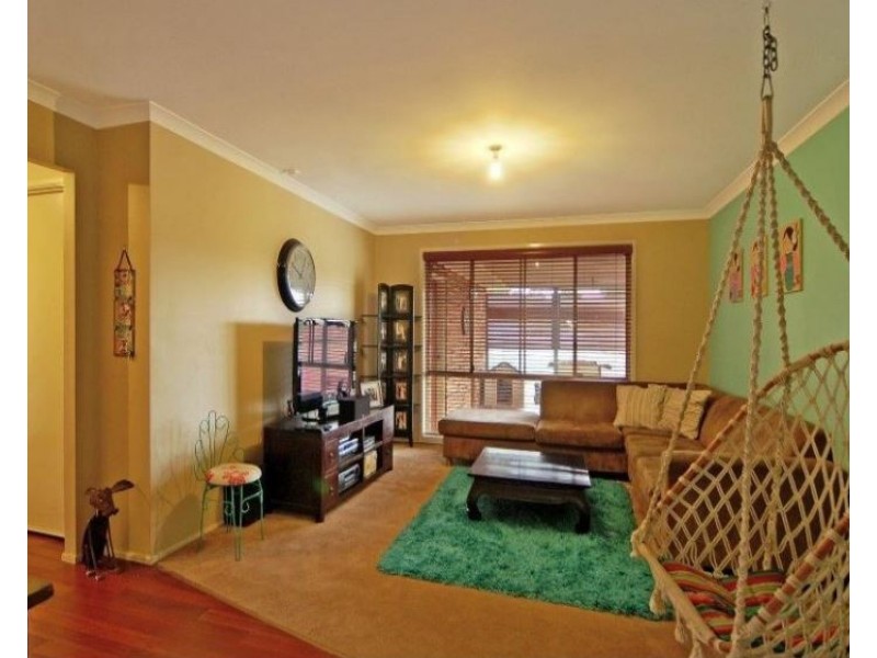 44 Warrigal Street, Nowra NSW 2541