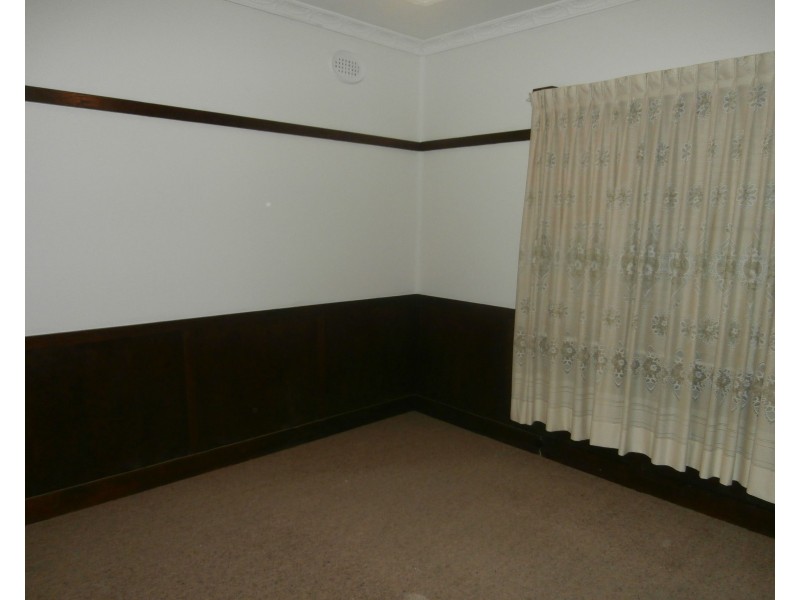 40 Shoalhaven Street, Nowra NSW 2541