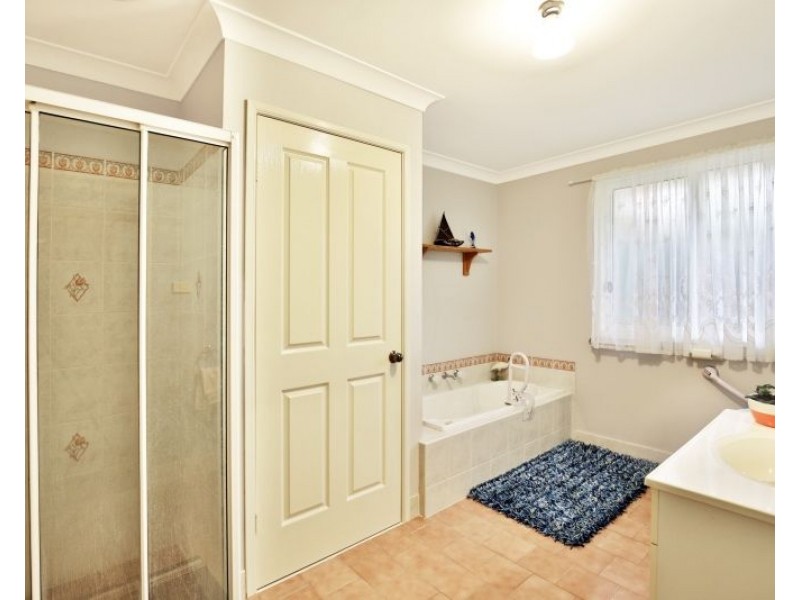 23 Hermes Crescent, Worrigee NSW 2540