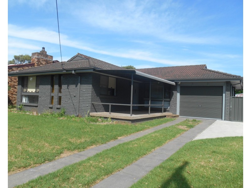 11 Gleneagle Parade, North Nowra NSW 2541