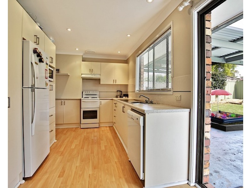 11 Gleneagle Parade, North Nowra NSW 2541