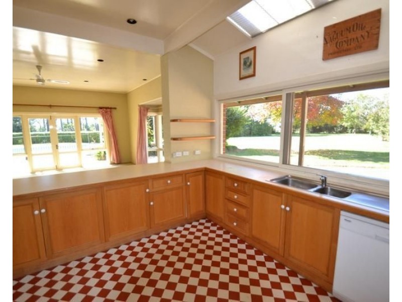 C130 Princes Highway, Meroo Meadow NSW 2540