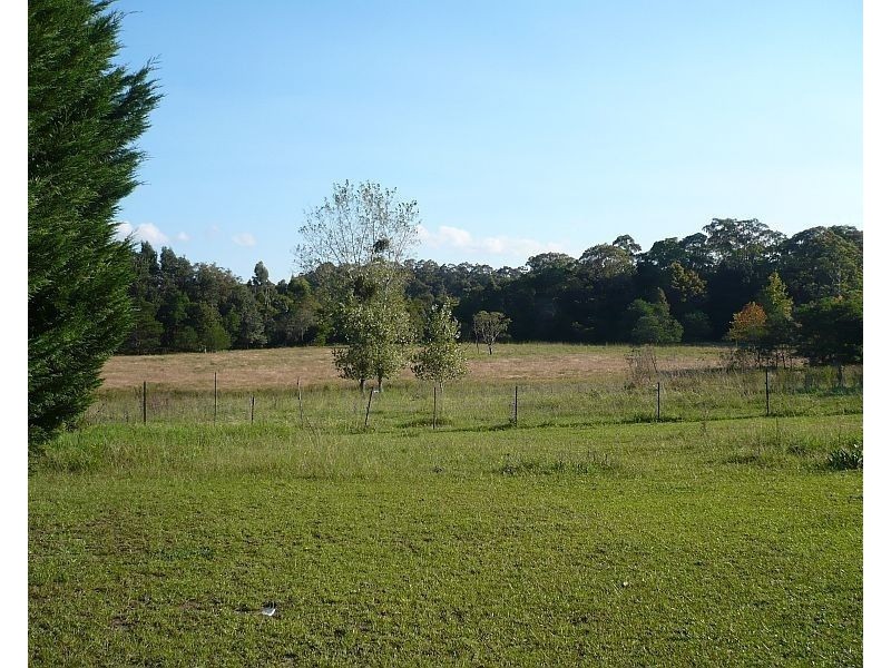 C130 Princes Highway, Meroo Meadow NSW 2540