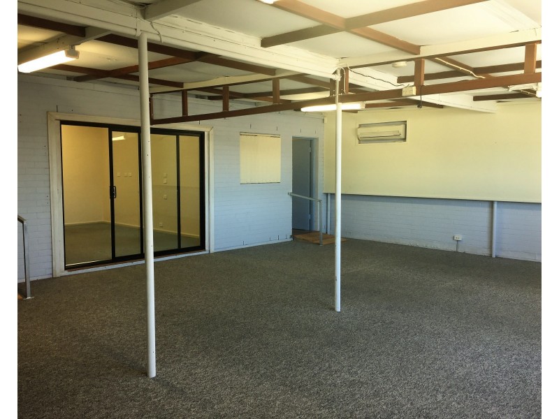 98 Kinghorne Street, Nowra NSW 2541