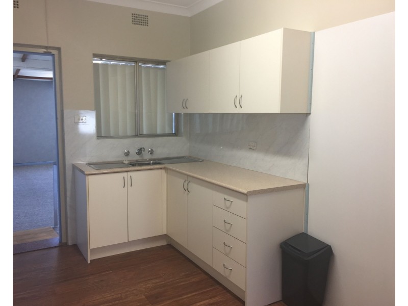 98 Kinghorne Street, Nowra NSW 2541