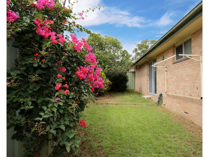 1/54 Bunberra Street, Bomaderry NSW 2541