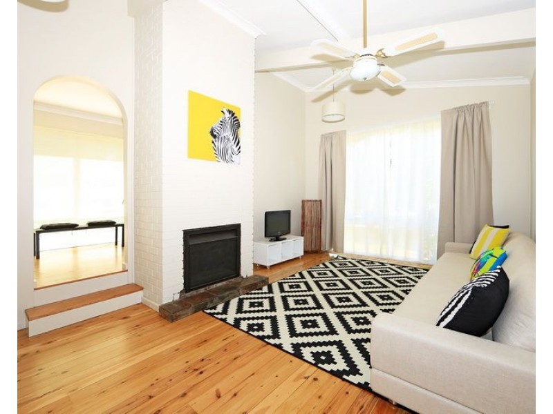 3 Albatross Road, Nowra NSW 2541