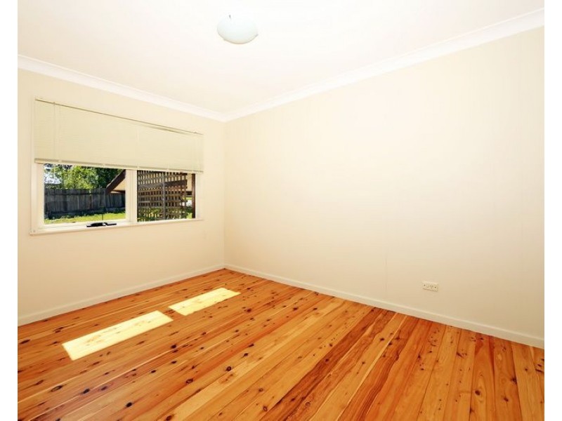 3 Albatross Road, Nowra NSW 2541