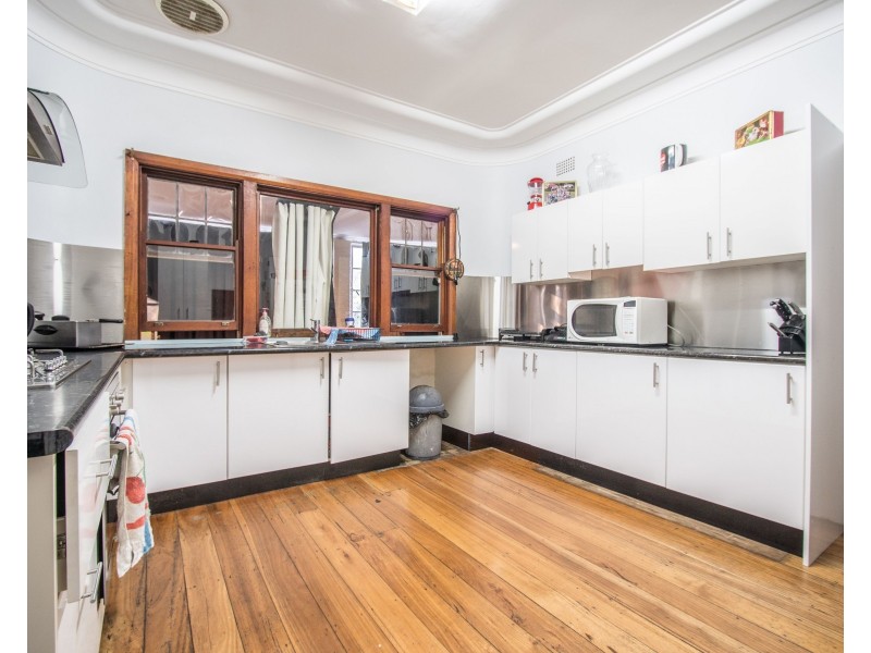 165 Kinghorne Street, Nowra NSW 2541