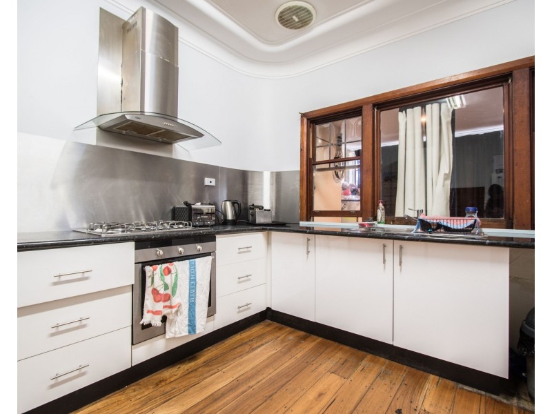 165 Kinghorne Street, Nowra NSW 2541