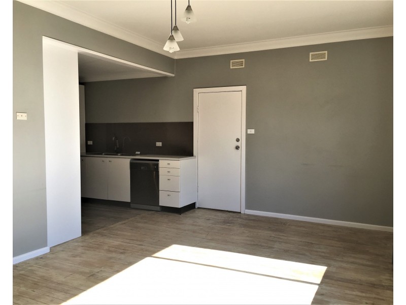 63 St Anns Street, Nowra NSW 2541